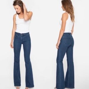 Johnny Was The Mid Rise Flare jeans Y2K boho classic dark wash denim casual